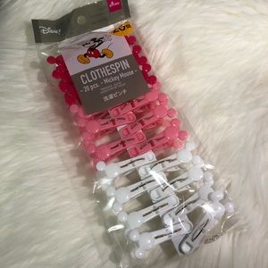 🧧SALE 3/$15 Brand New Cute Set Disney Mickey Mouse Plastic Clothes Pins
